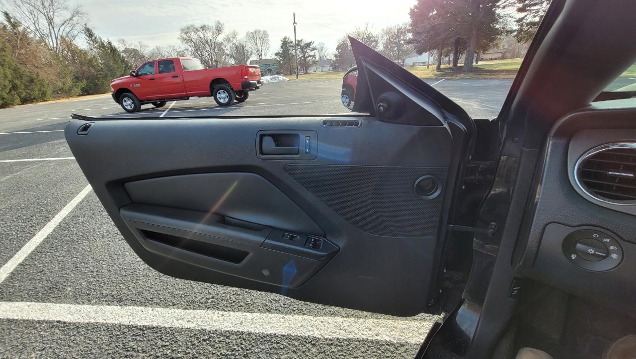 Ford Mustang 2dr Conv GT 2013