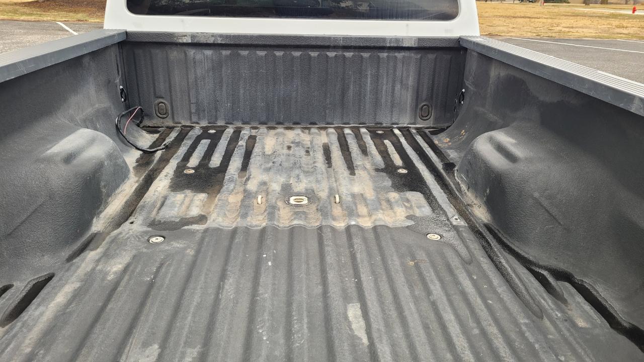 Ford Super Duty F-250 SRW 4WD Crew Cab 156" XL 2014