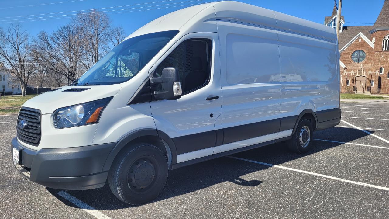 Ford Transit Van T-350 148" EL Hi Rf 9500 GVWR Sliding RH Dr 2018