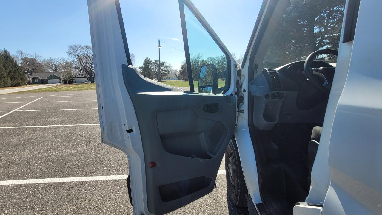 Ford Transit Van T-350 148" EL Hi Rf 9500 GVWR Sliding RH Dr 2018