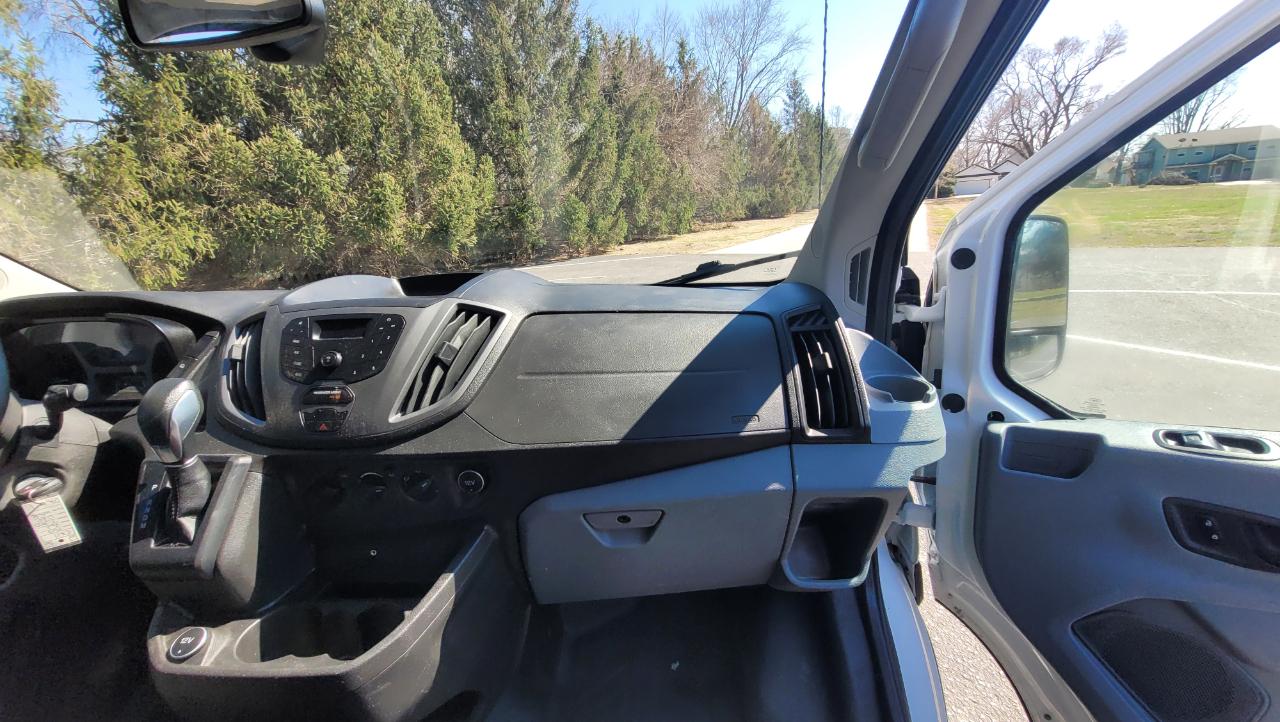 Ford Transit Van T-350 148" EL Hi Rf 9500 GVWR Sliding RH Dr 2018