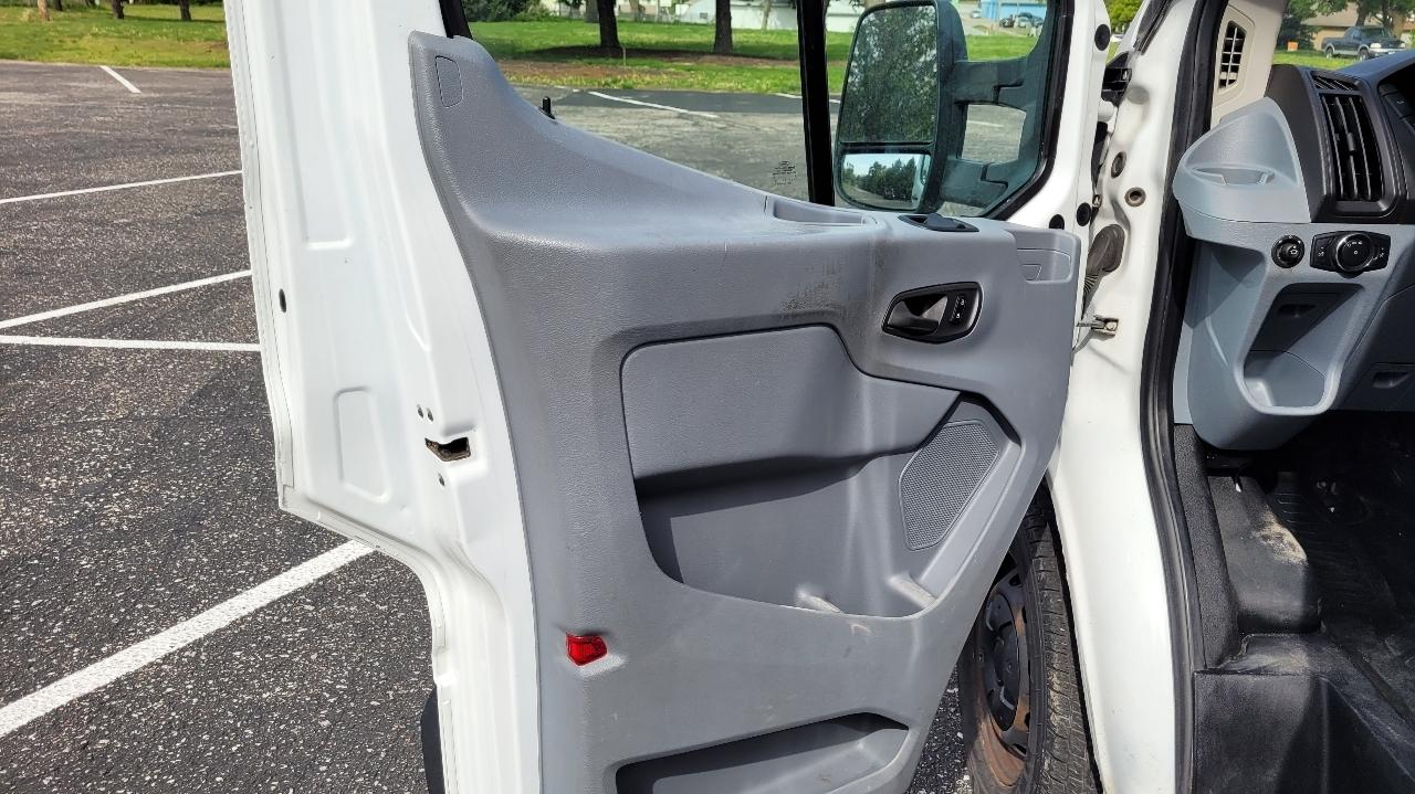 Ford Transit Van T-350 148" EL Hi Rf 9500 GVWR Sliding RH Dr 2018
