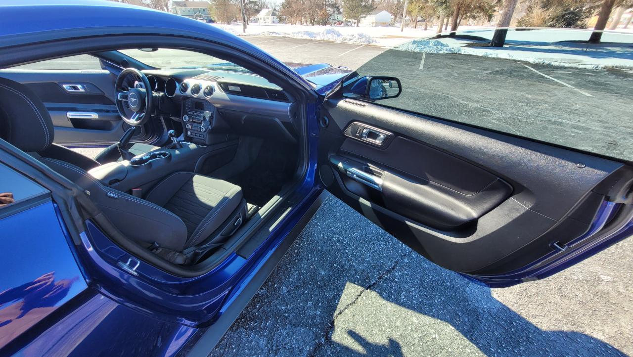 Ford Mustang 2dr Fastback GT 2016