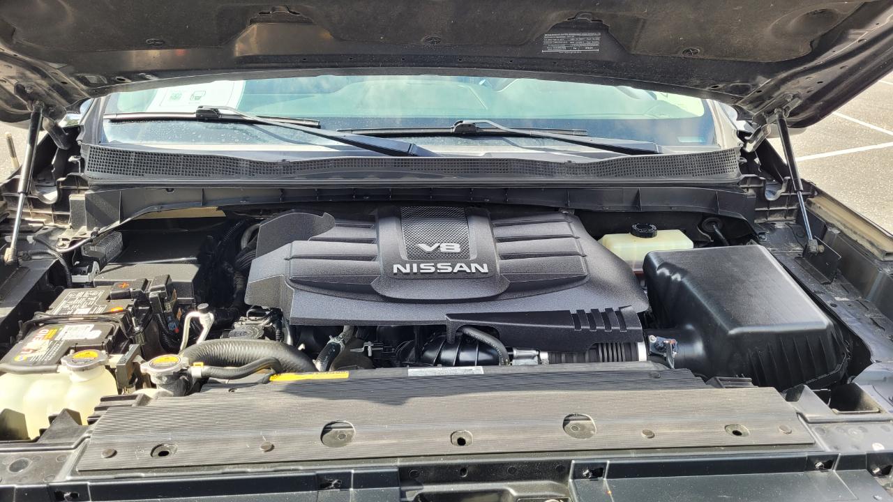 Nissan Titan 4x4 Crew Cab PRO-4X 2019