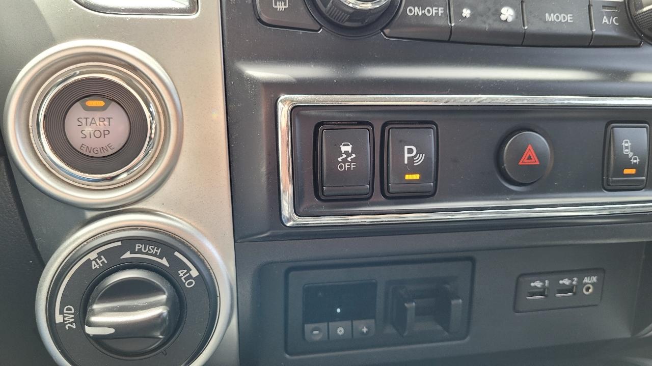 Nissan Titan 4x4 Crew Cab PRO-4X 2019
