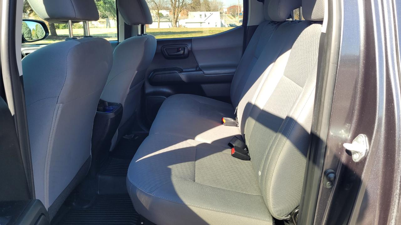 Toyota Tacoma 4WD  2021