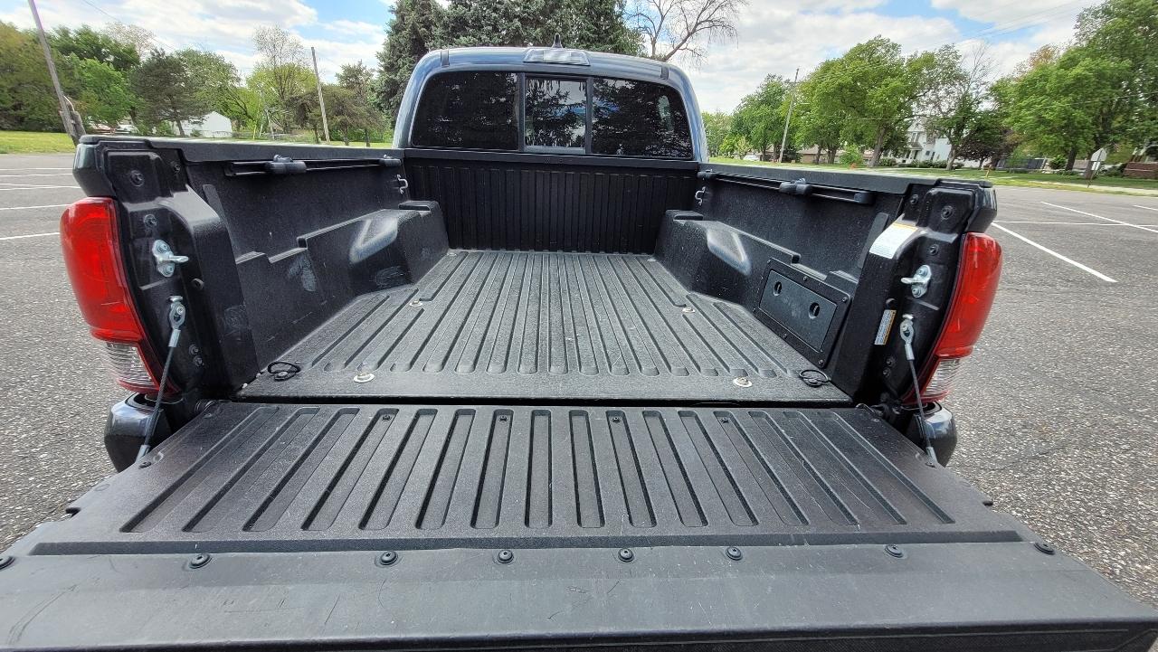 Toyota Tacoma 4WD  2021
