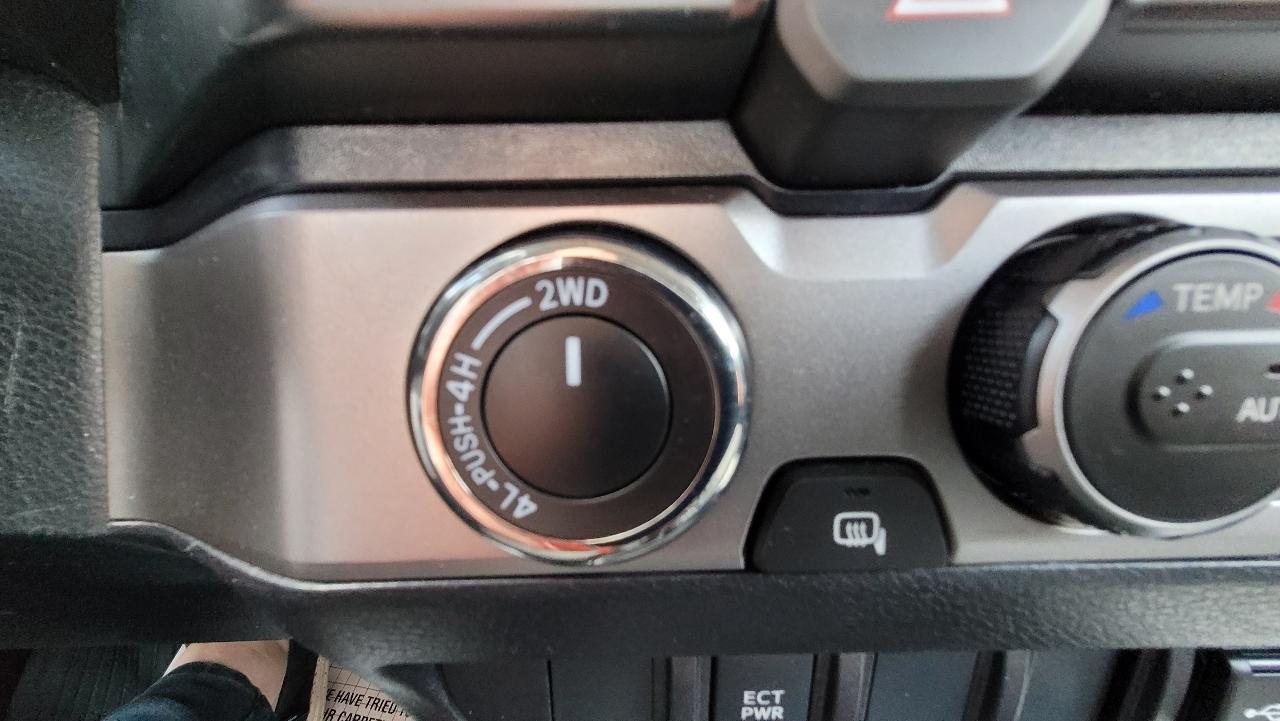 Toyota Tacoma 4WD  2021