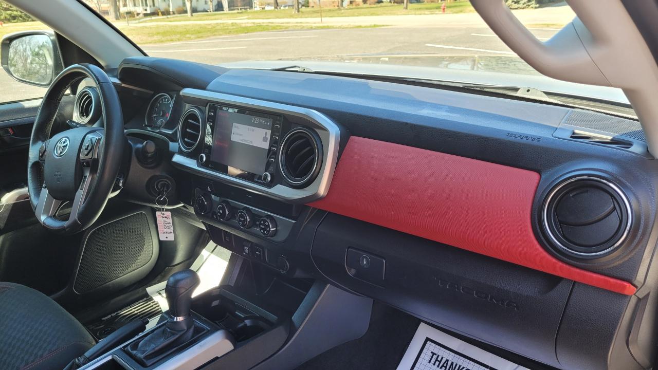 Toyota Tacoma 4WD SR5 Double Cab 5' Bed V6 AT (Natl) 2020