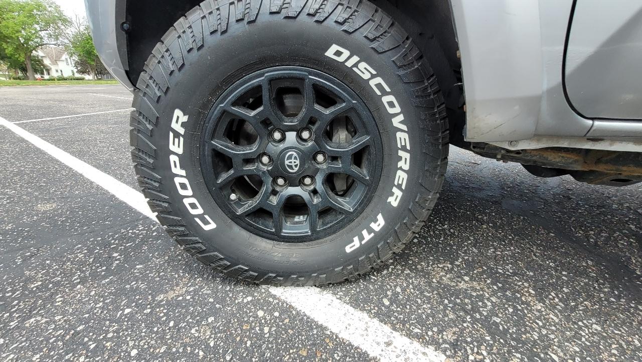 Toyota Tacoma 4WD SR5 Double Cab 5' Bed V6 AT (Natl) 2020