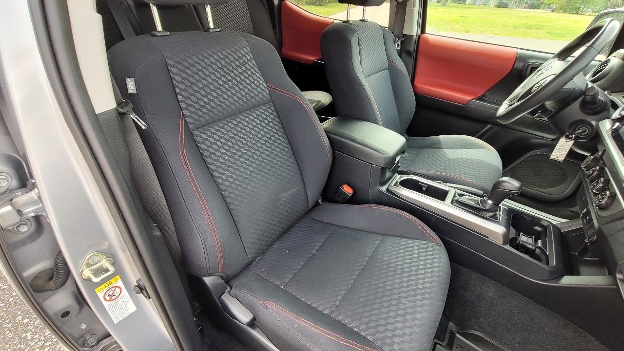 Toyota Tacoma 4WD SR5 Double Cab 5' Bed V6 AT (Natl) 2020