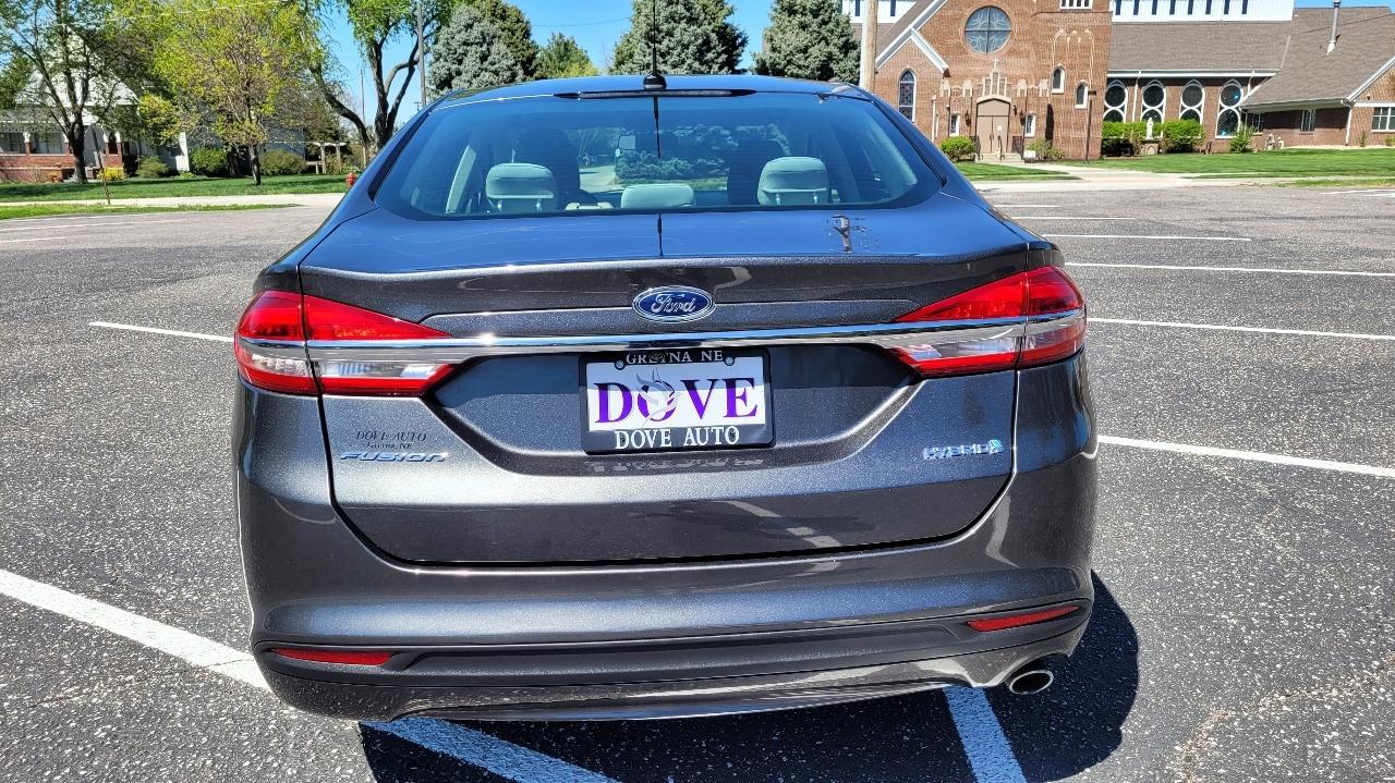 Ford Fusion Hybrid S FWD 2018