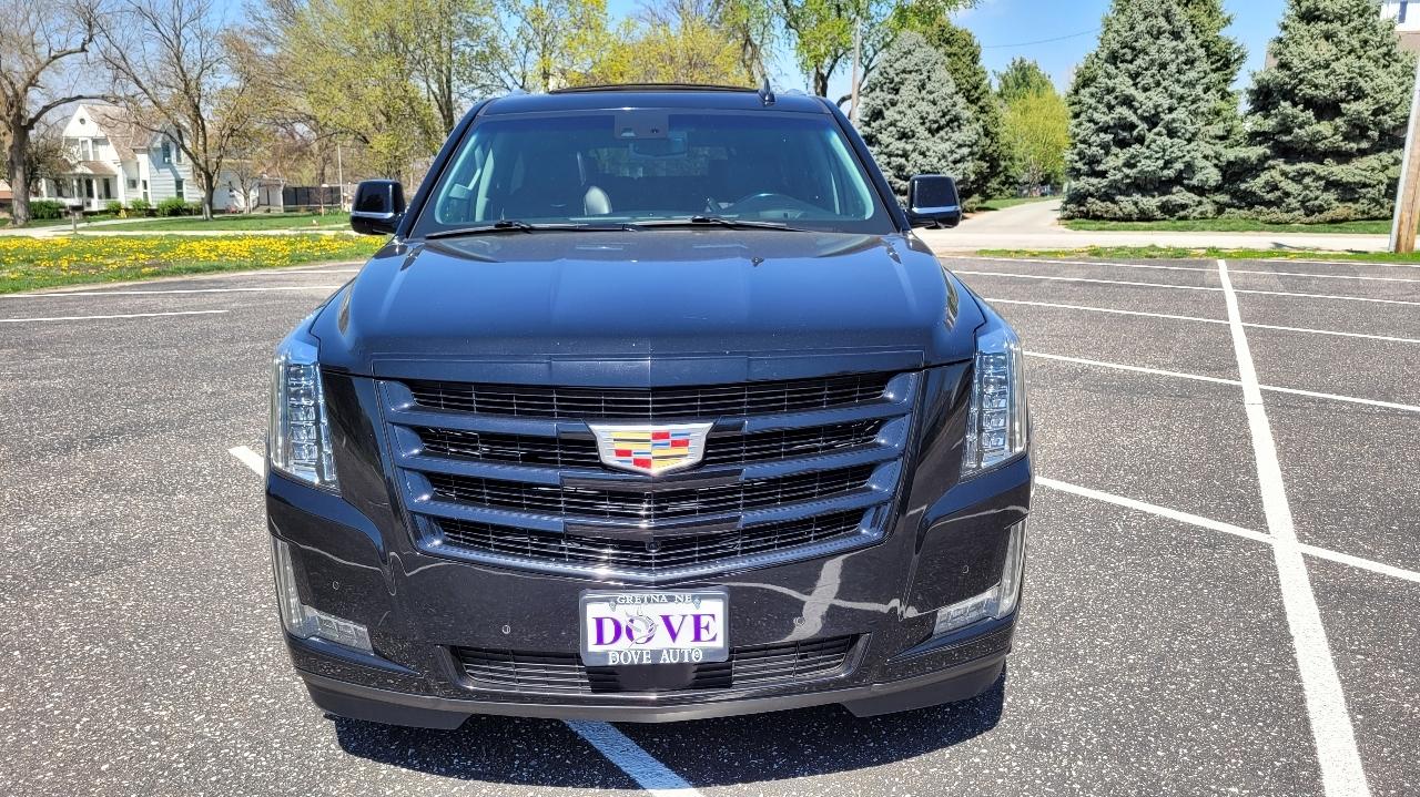 Cadillac Escalade ESV 4WD 4dr Premium Luxury 2019