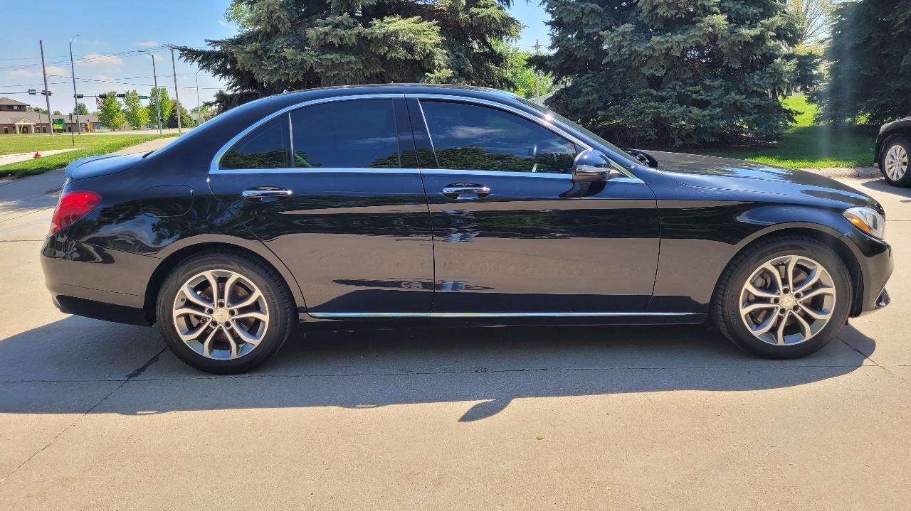 Mercedes-Benz C-Class 4dr Sdn C 300 4MATIC 2016