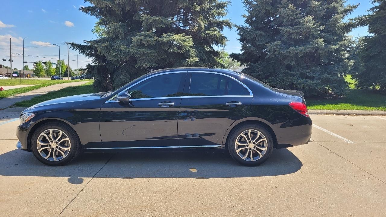 Mercedes-Benz C-Class 4dr Sdn C 300 4MATIC 2016