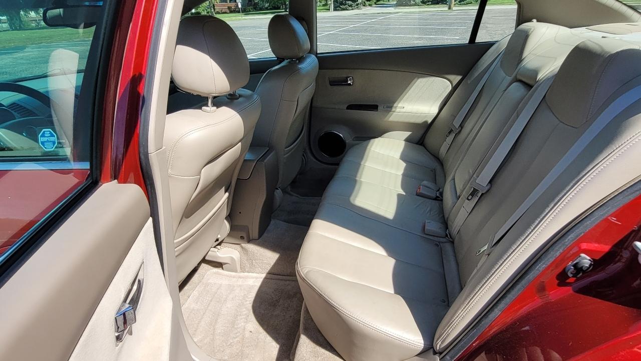 Nissan Altima 4dr Sdn V6 Auto 3.5 SL 2005