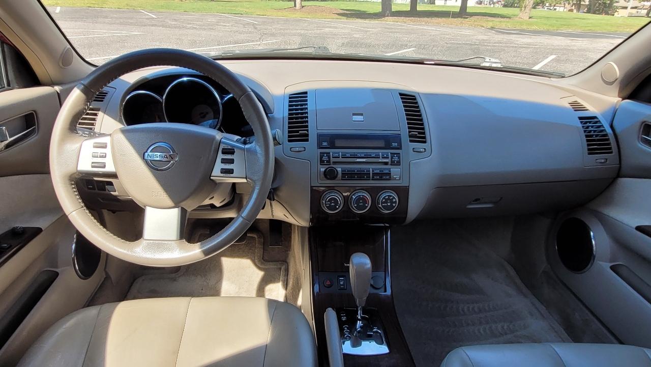 Nissan Altima 4dr Sdn V6 Auto 3.5 SL 2005