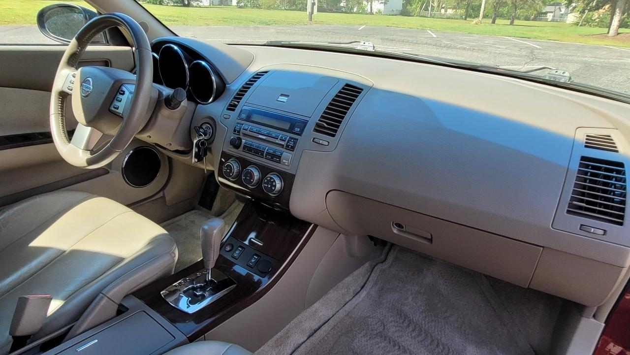 Nissan Altima 4dr Sdn V6 Auto 3.5 SL 2005