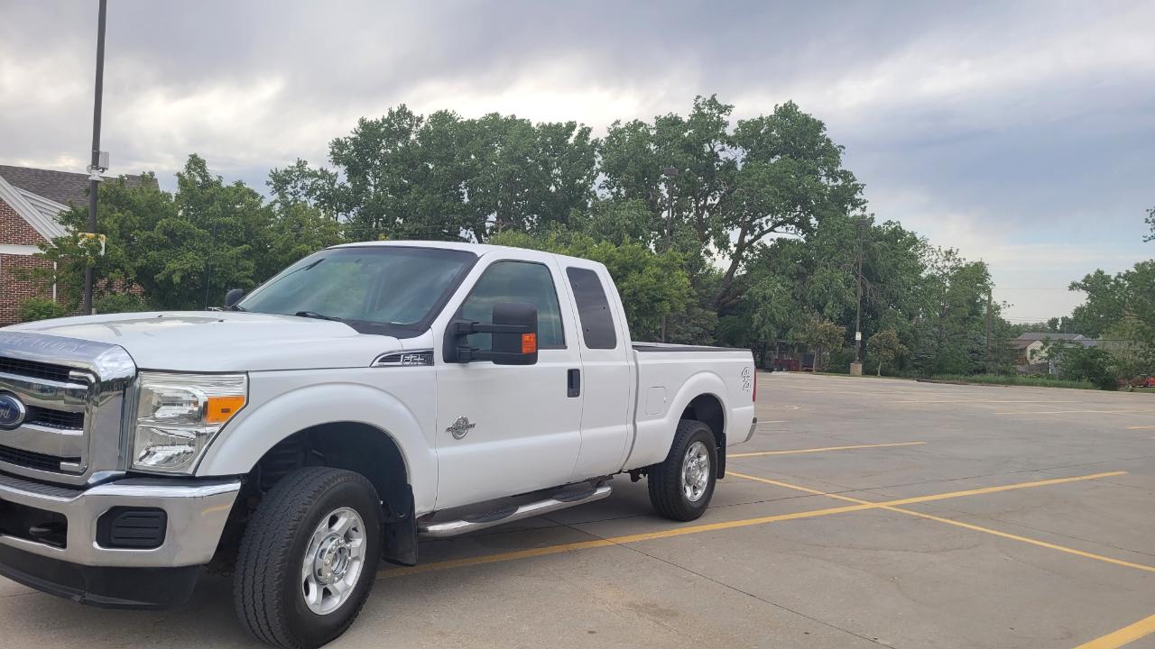 Ford Super Duty F-250 SRW 4WD SuperCab 142" XL 2013