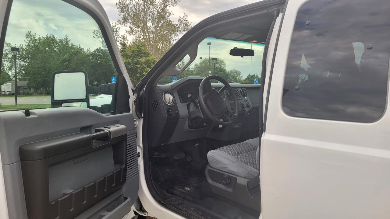 Ford Super Duty F-250 SRW 4WD SuperCab 142" XL 2013