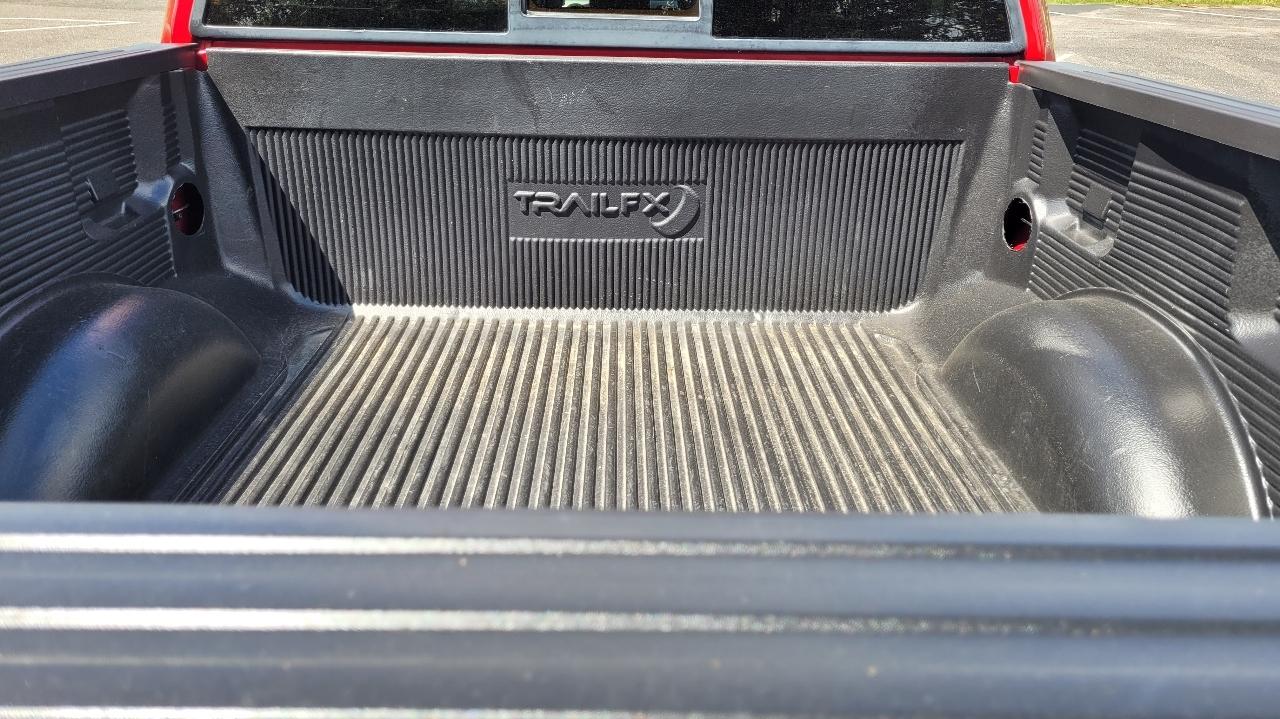 Ford F-150 4WD SuperCab 133" Lariat 2010