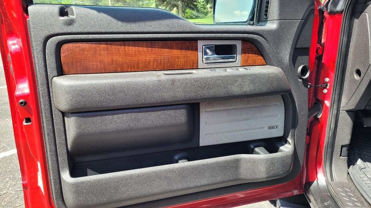 Ford F-150 4WD SuperCab 133" Lariat 2010