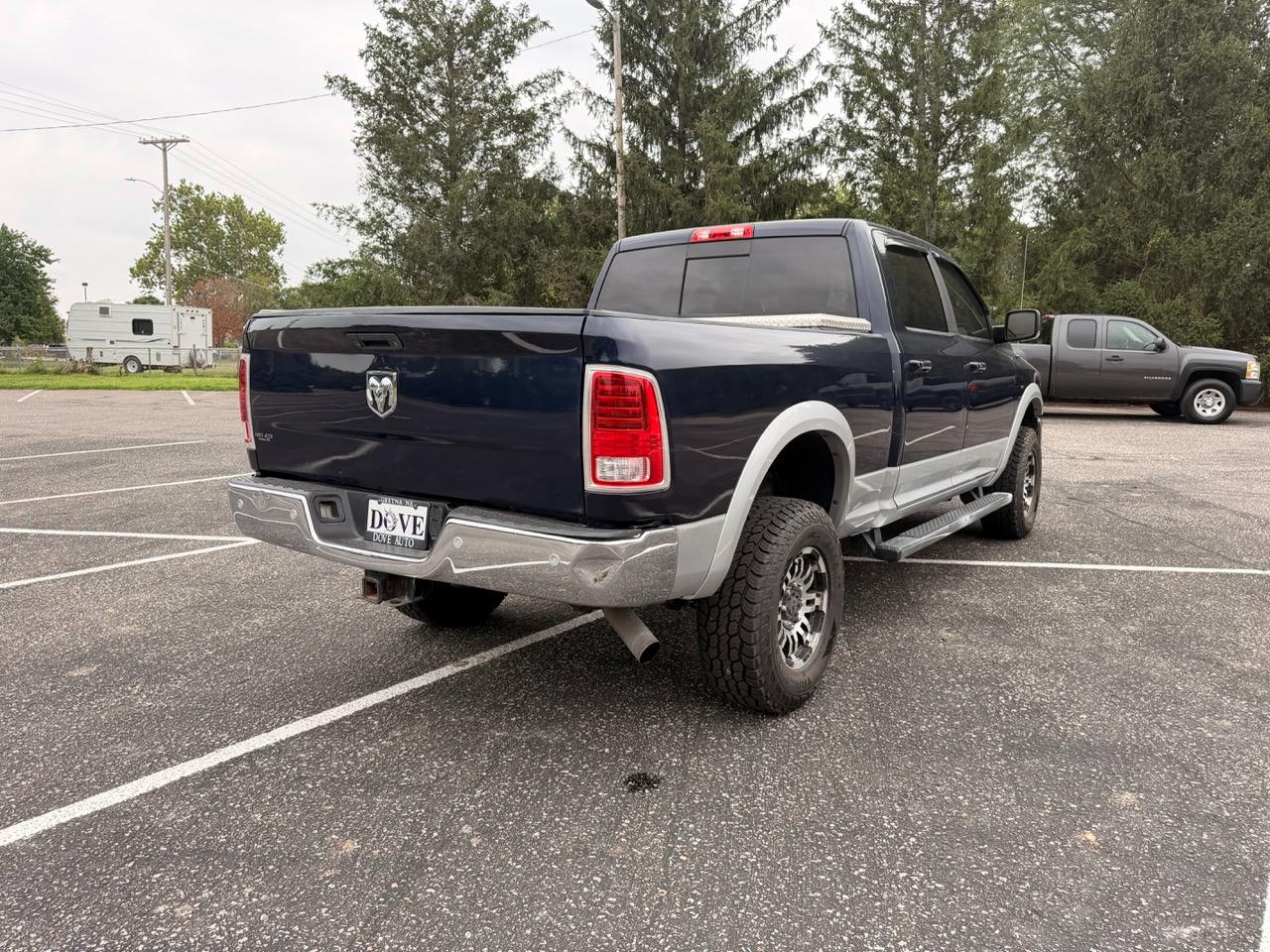 RAM 2500 Laramie 4x4 Crew Cab 6'4" Box 2017