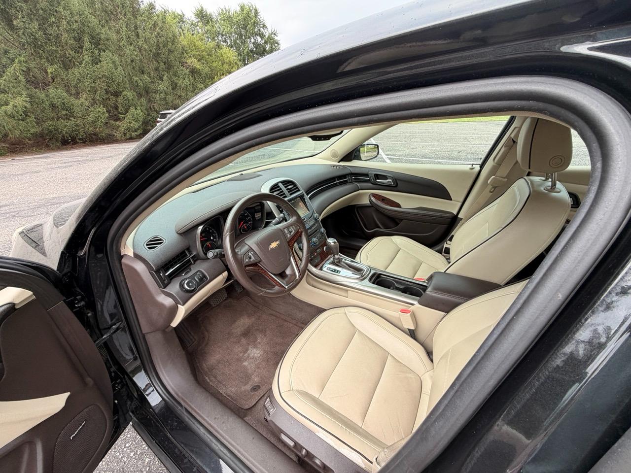 Chevrolet Malibu  2013