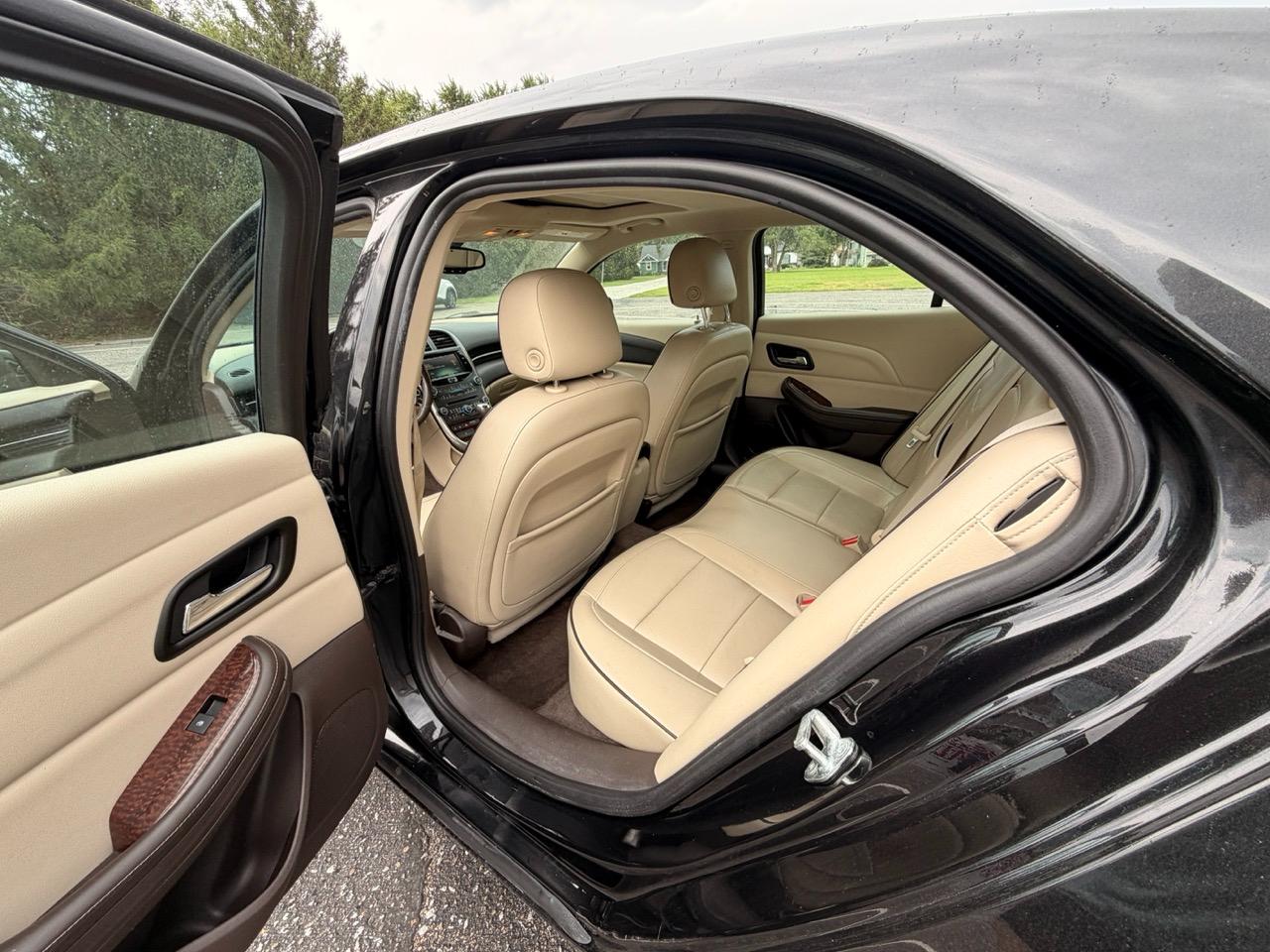 Chevrolet Malibu  2013