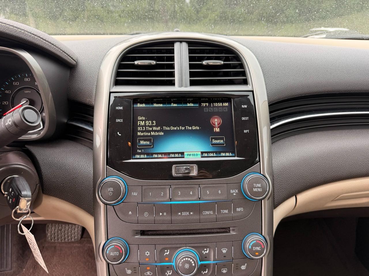 Chevrolet Malibu  2013