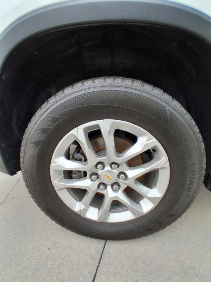 Chevrolet Traverse AWD 4dr LS 2022