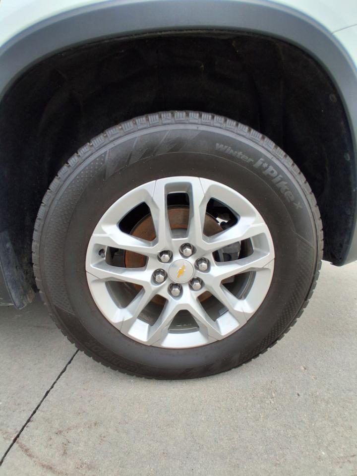Chevrolet Traverse AWD 4dr LS 2022
