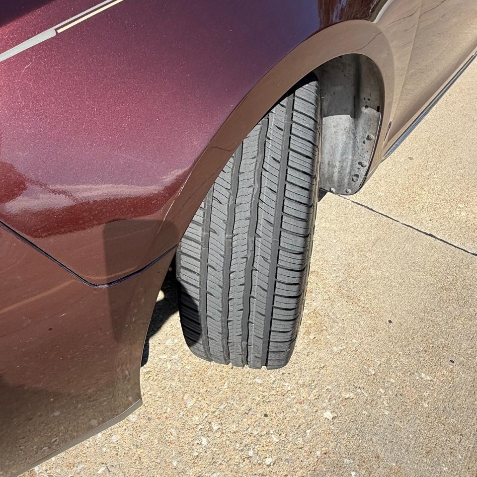 Lincoln MKS  2010