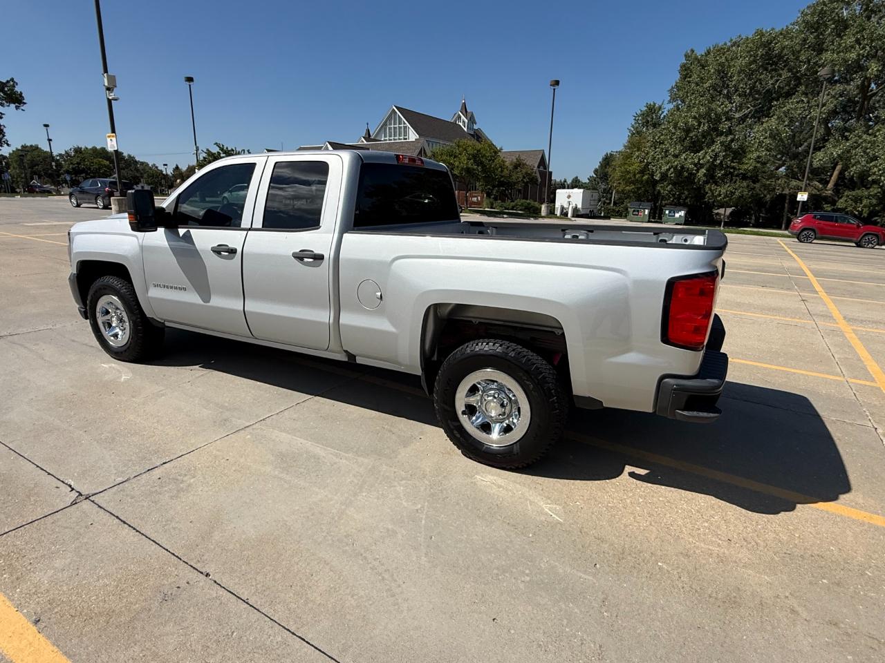 Chevrolet Silverado 1500 4WD Double Cab 143.5" Work Truck 2017