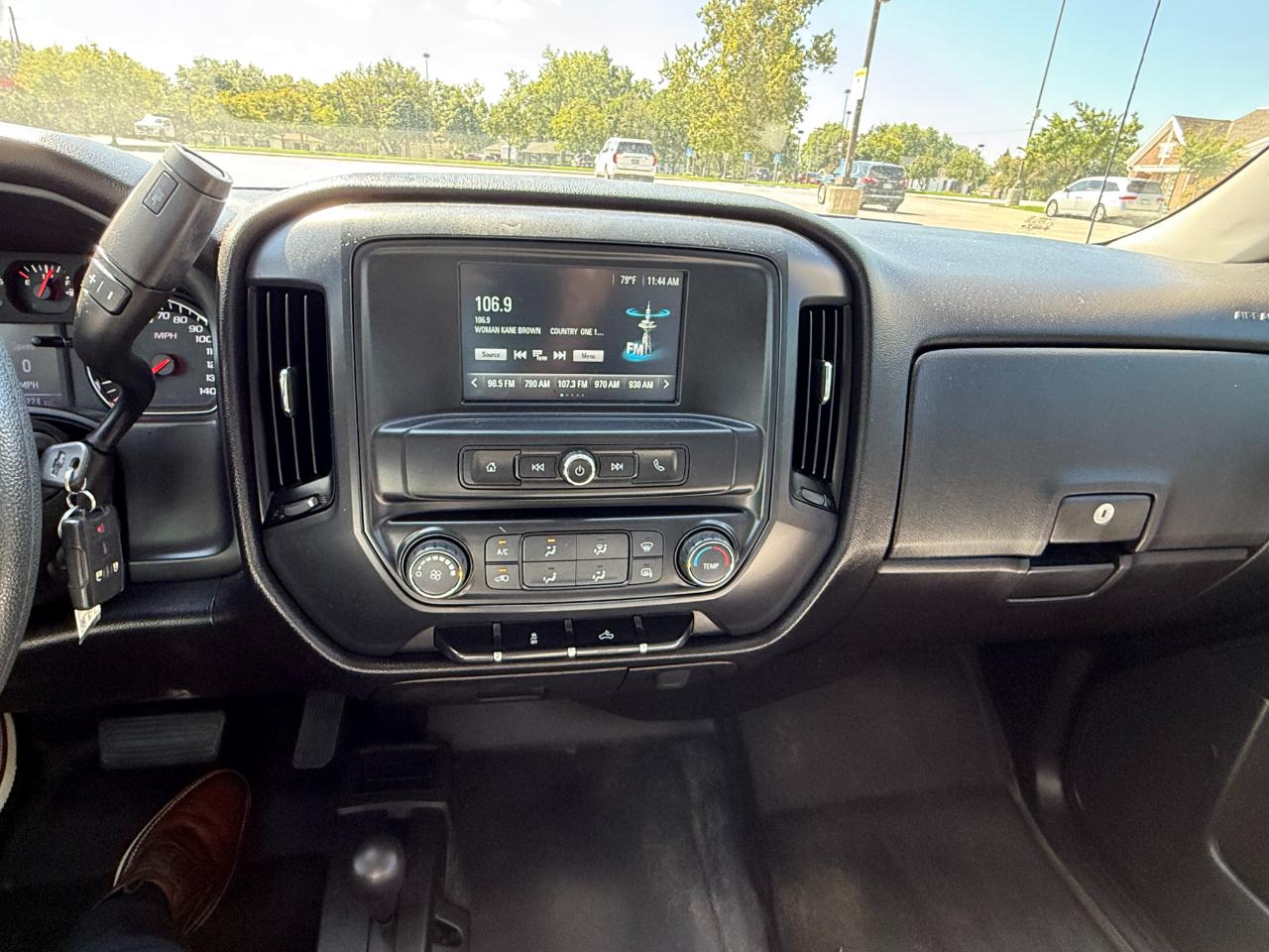 Chevrolet Silverado 1500 4WD Double Cab 143.5" Work Truck 2017