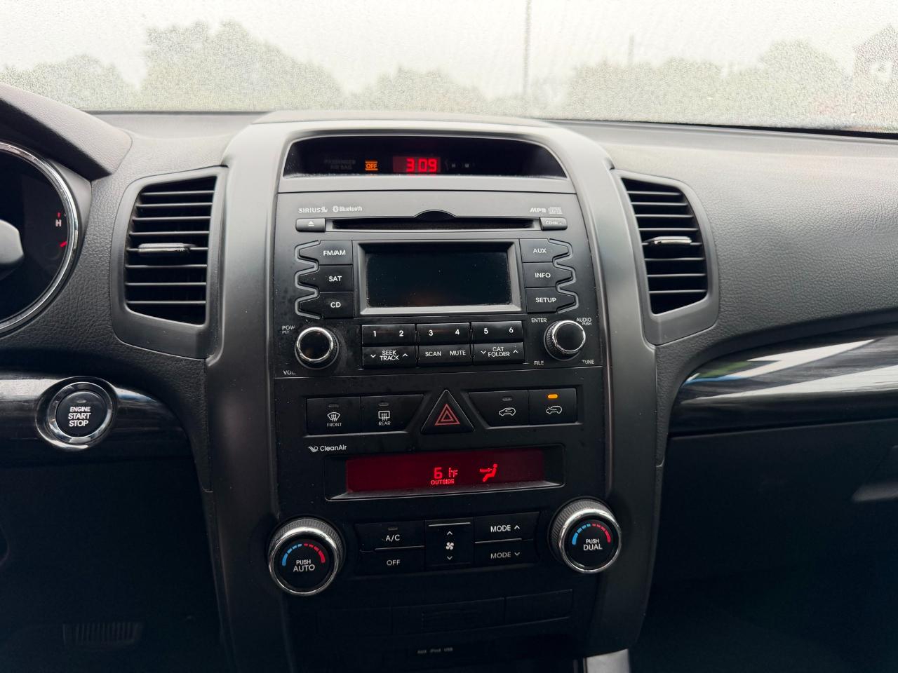 Kia Sorento AWD 4dr I4 EX 2011