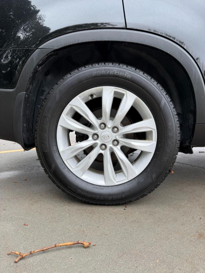 Kia Sorento AWD 4dr I4 EX 2011