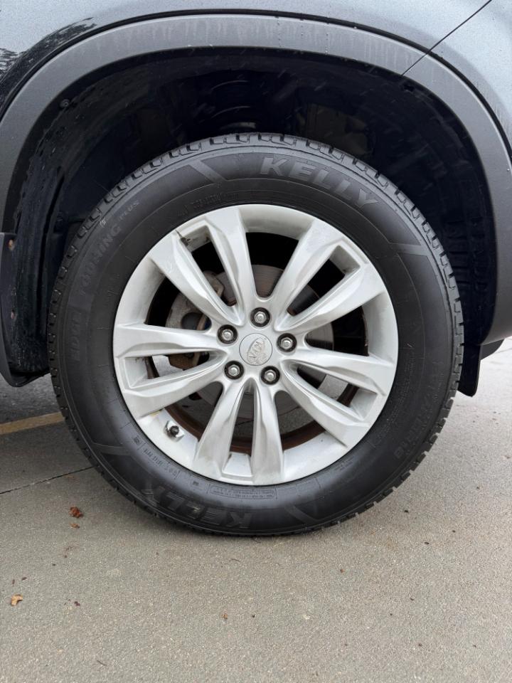 Kia Sorento AWD 4dr I4 EX 2011