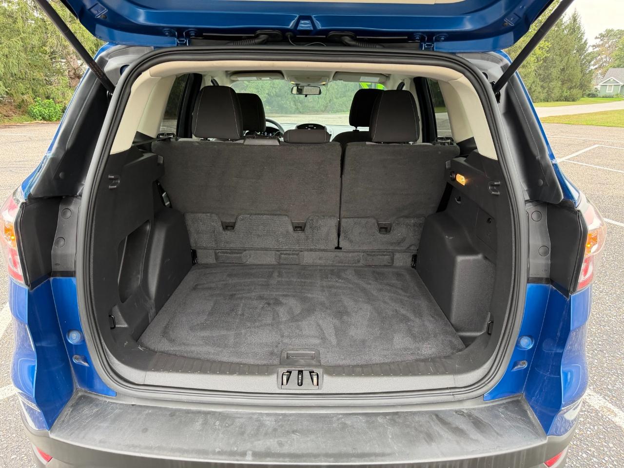 Ford Escape SE FWD 2017