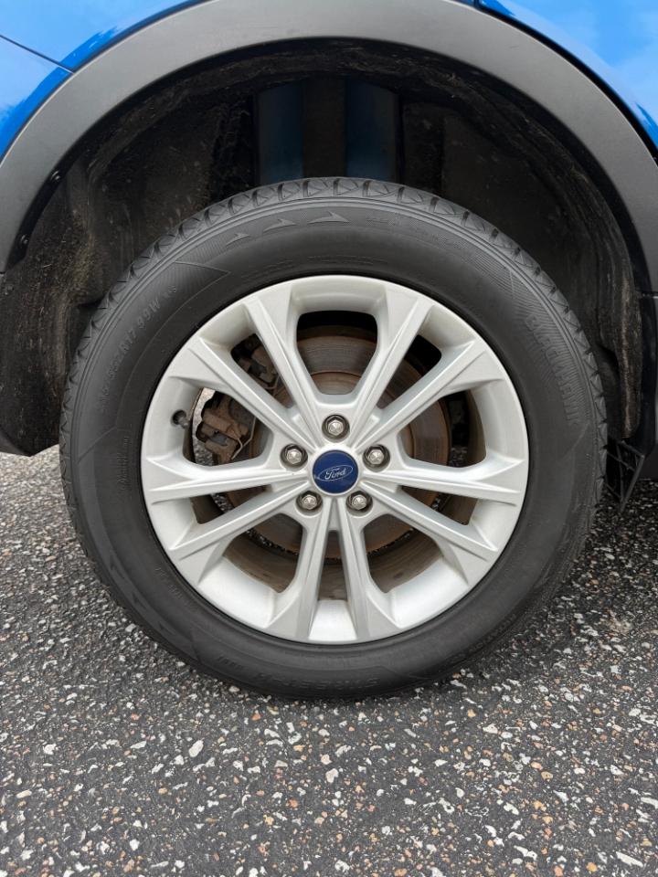 Ford Escape SE FWD 2017