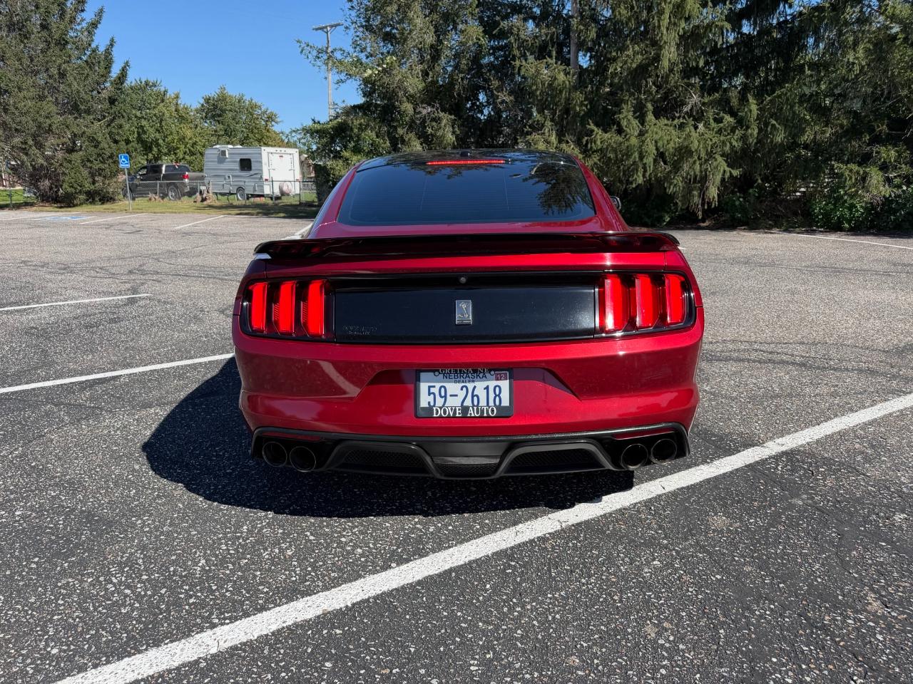 Ford Mustang photo 6