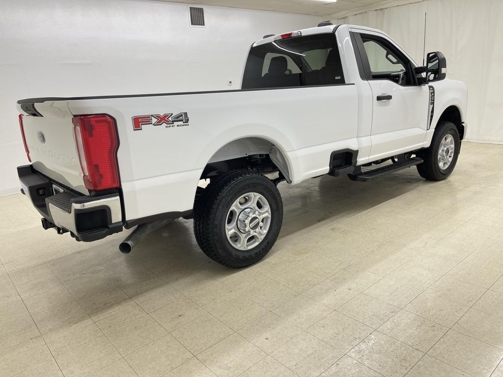 Ford F-250 SD  2025