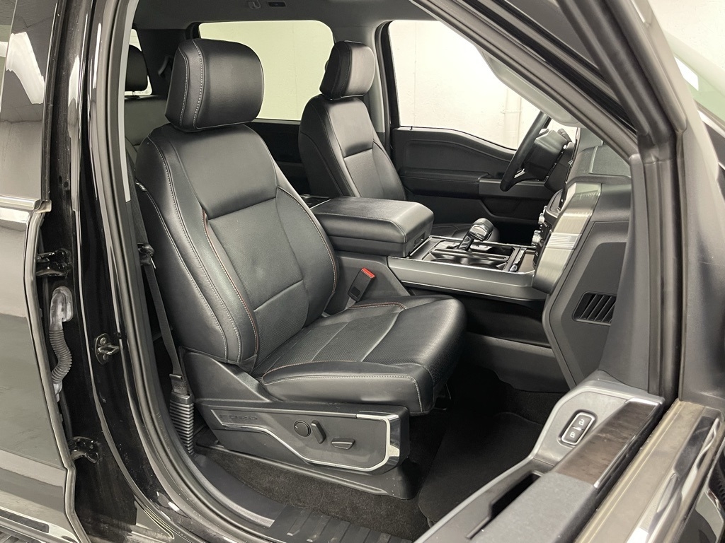 Ford F-150  2022