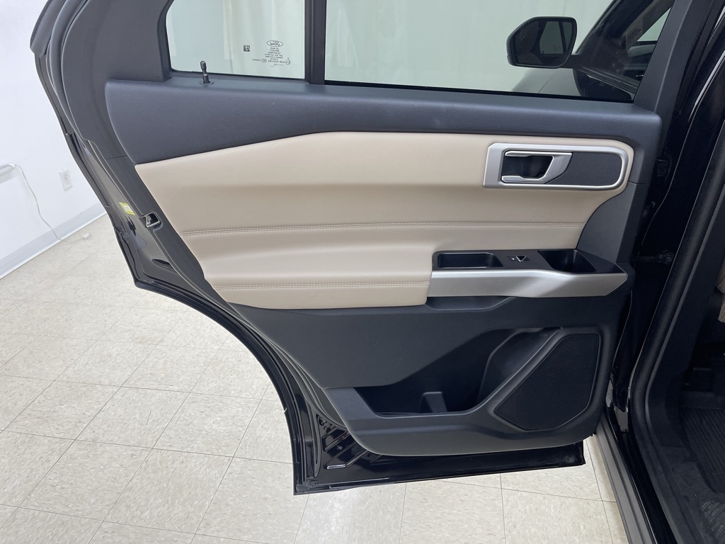 Ford Explorer  2023