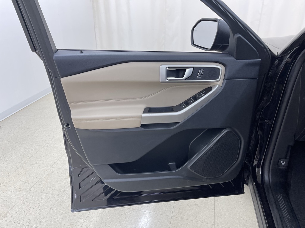 Ford Explorer  2023