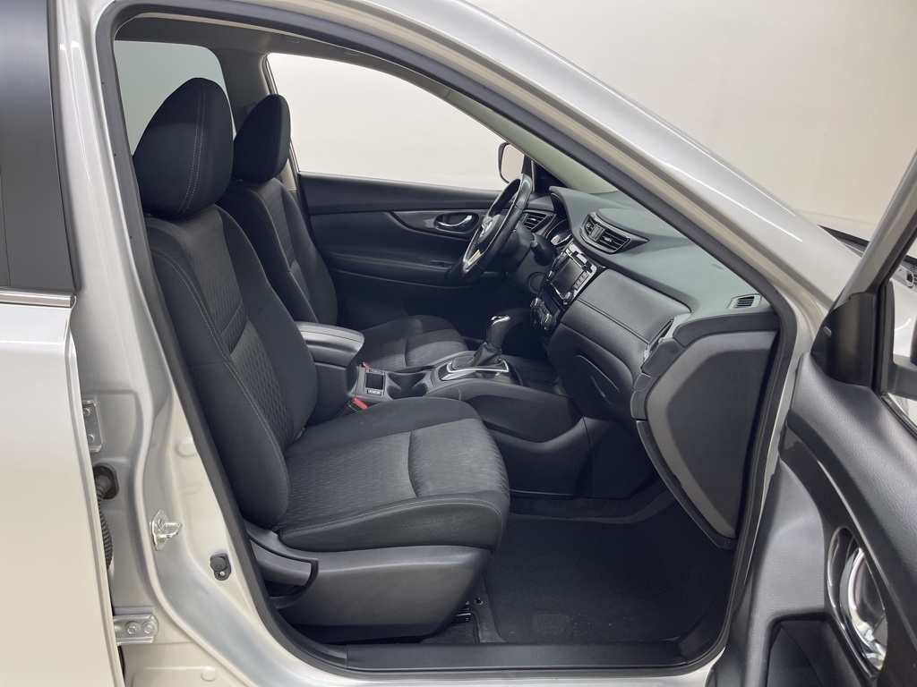 Nissan Rogue  2019