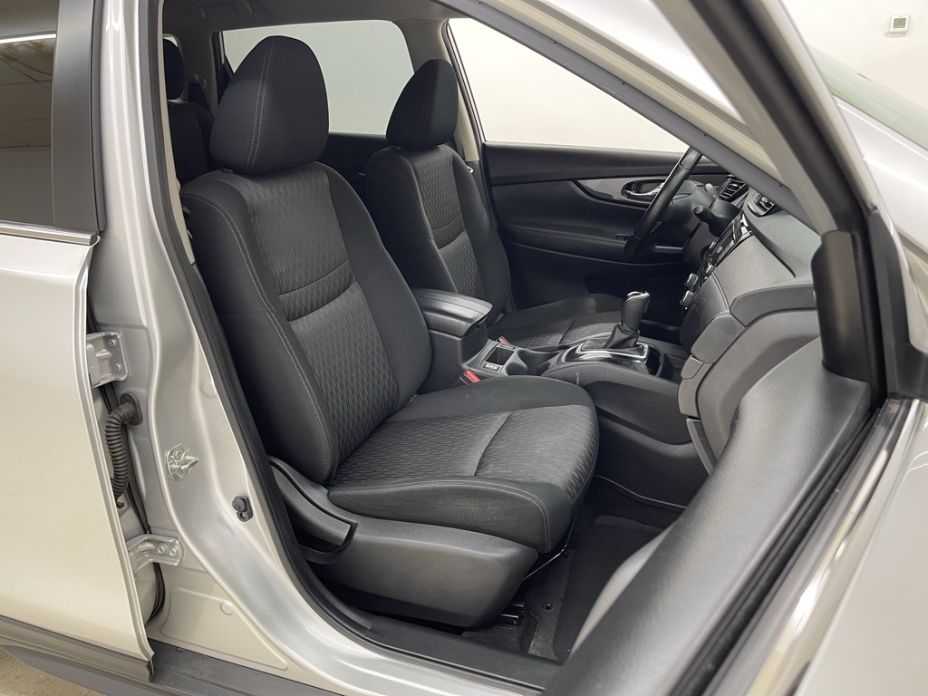 Nissan Rogue  2019