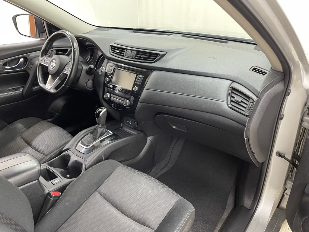 Nissan Rogue  2019
