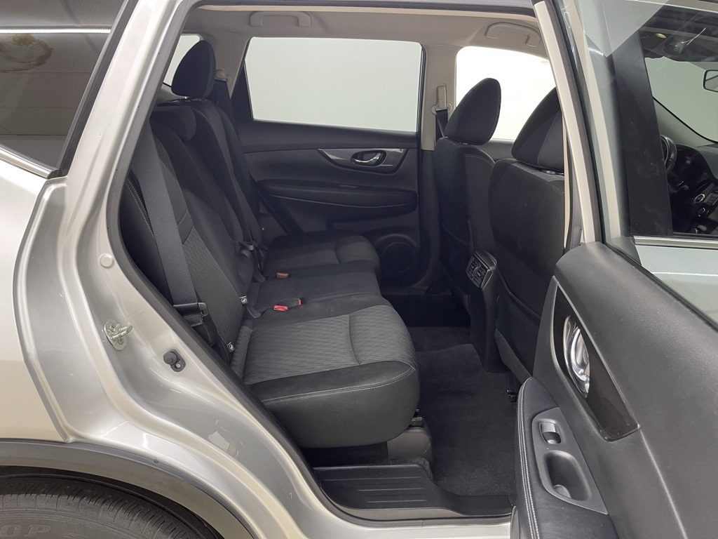 Nissan Rogue  2019