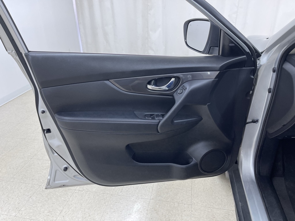 Nissan Rogue  2019
